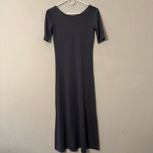 Aritzia Wilfred Free XS Dark Grey Short Sleeve Midi Maxi Dress